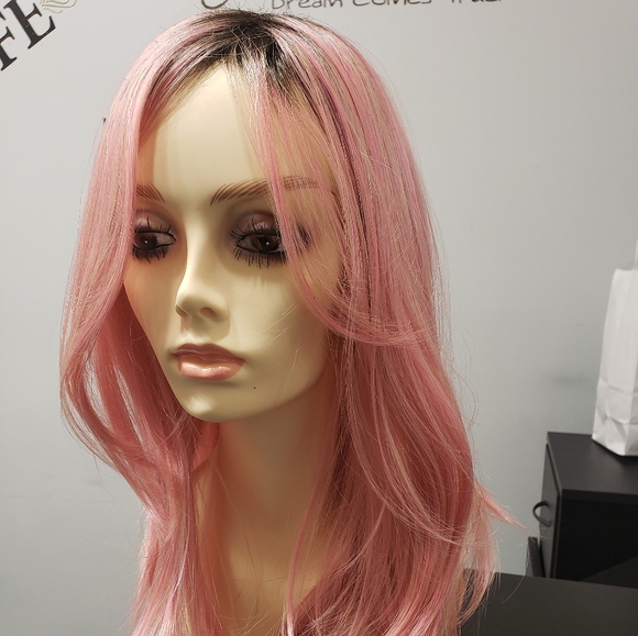 Wig - Picture 1 of 1